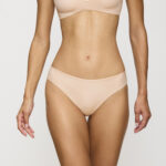 BODY MAKE-UP ESSENTIALS TAI Бежевый