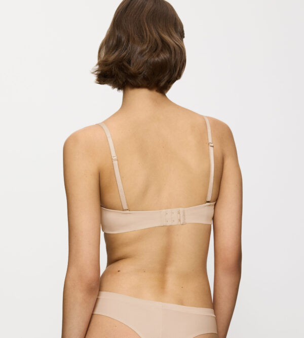 BODY MAKE-UP ESSENTIALS WDP Бежевый