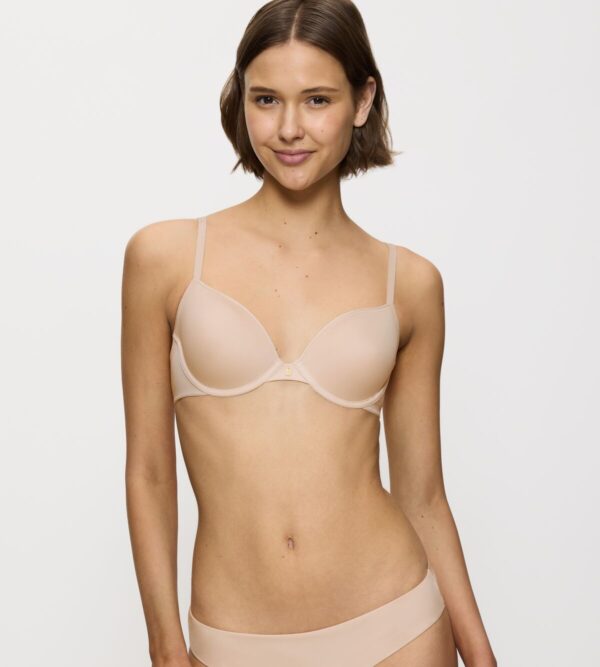 BODY MAKE-UP ESSENTIALS WHP Бежевый