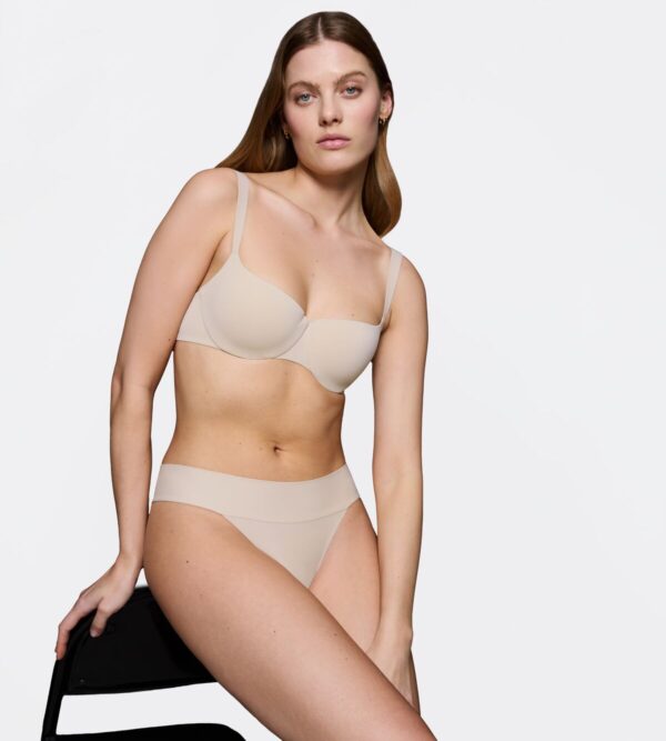 BODY MAKE-UP ILLUSION BALСONETTE EX Бежевый