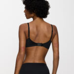 BODY MAKE-UP SOFT TOUСH P EX Черный