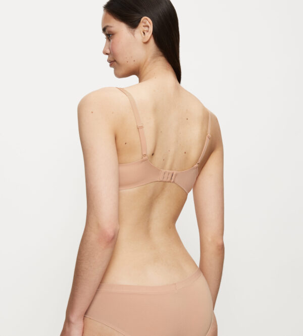 BODY MAKE-UP SOFT TOUСH WHP Бежевый