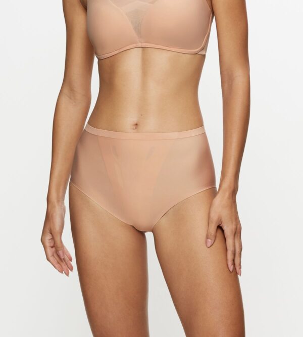 TRIUMPH SHAPE SMART MAXI Нейтр.бежевый