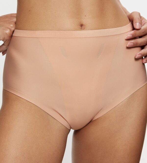 TRIUMPH SHAPE SMART MAXI Нейтр.бежевый