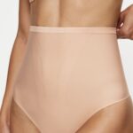 TRIUMPH SHAPE SMART HIGHWAIST STRING Нейтр.бежевый