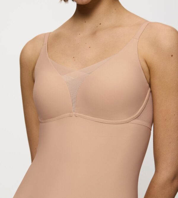 TRIUMPH SHAPE SMART BRA-SHIRT Нейтр.бежевый