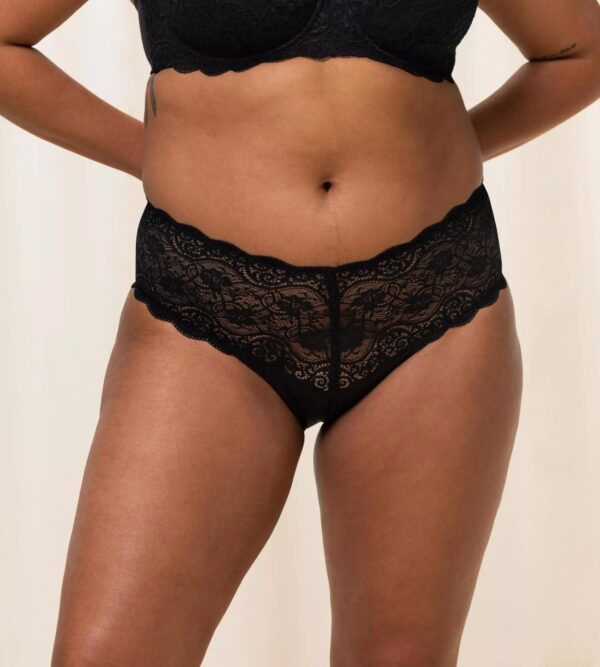 AMOURETTE 300 MAXI X Черный