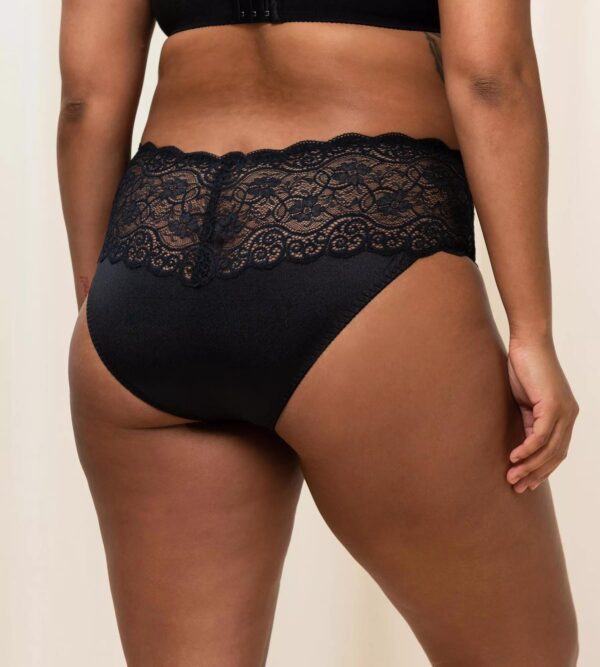 AMOURETTE 300 MAXI X Черный