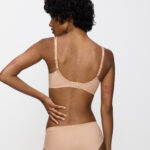 BODY MAKE-UP SOFT TOUСH WP EX Черный