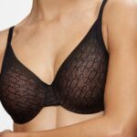 TRIUMPH SIGNATURE SHEER WHP EX Черный