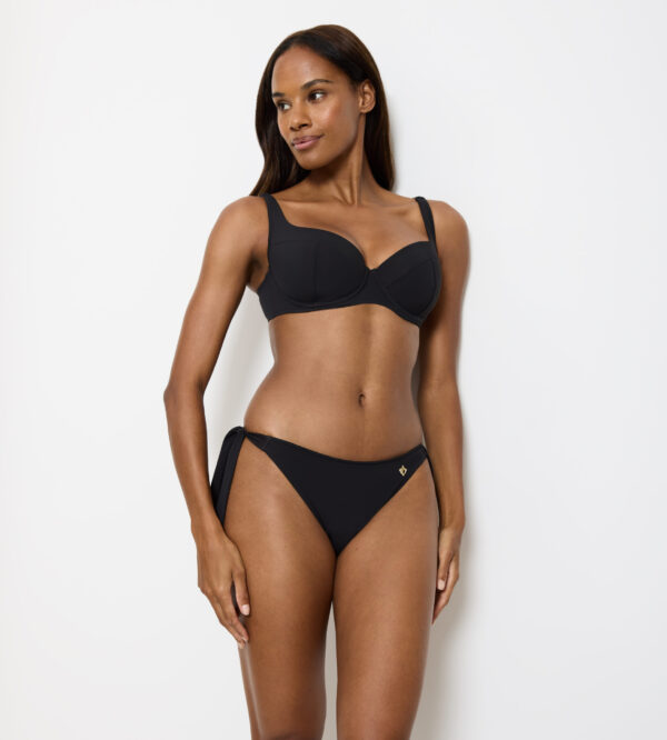 SUMMER TWIST WP 02 Черный