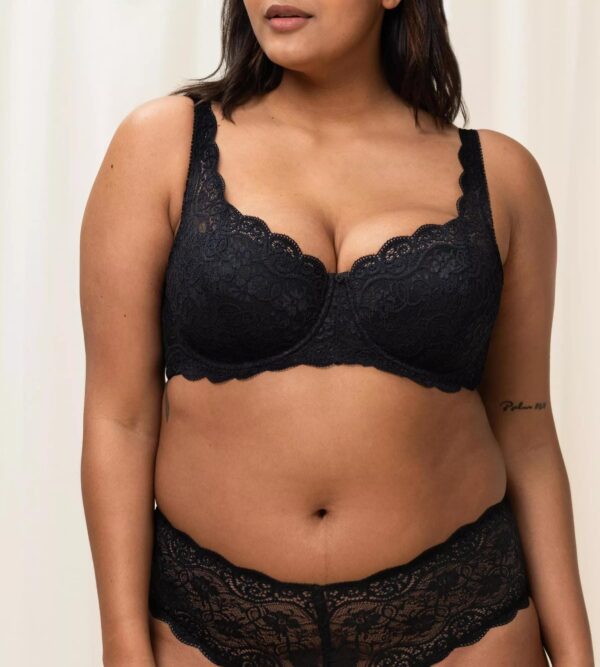 AMOURETTE 300 WHP X Черный