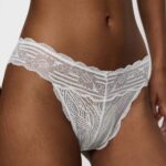 TRIUMPH LIFT SMART HIGHLEG BRAZILIAN EX Белый