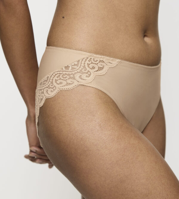 AMOURETTE TAI Бежевый