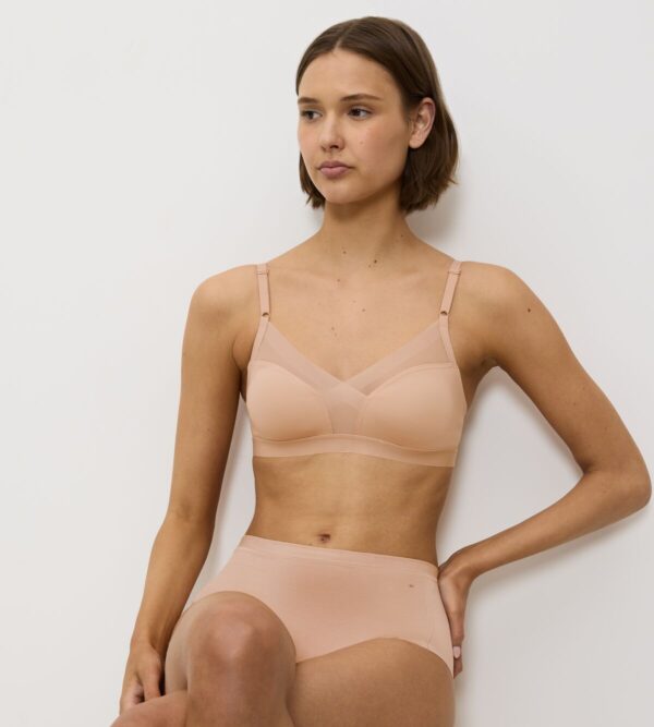 TRIUMPH SHAPE SMART N Нейтр.бежевый