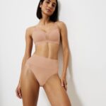 TRIUMPH SOFT SСULPT BANDEAU MAXI Нейтр.бежевый