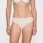 TRIUMPH SIGNATURE SHEER TAI EX Молочный