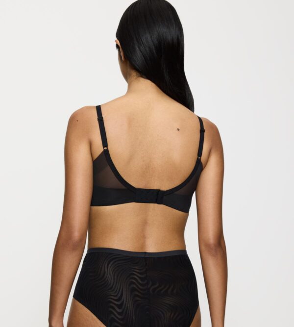 TRIUMPH SHAPE SMART ELLIPSE P Черный