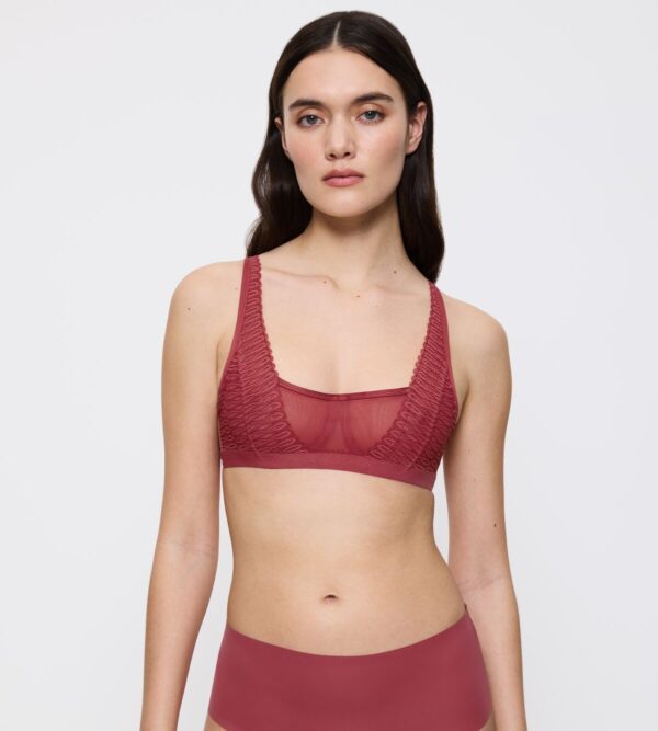 AURA SPOTLIGHT T W02 Клубничное настроение