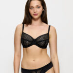 AURA SPOTLIGHT W Черный