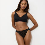 AMOURETTE N01 Черный