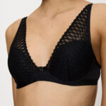 AURA SPOTLIGHT WP Черный