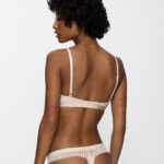 AURA SPOTLIGHT WP Кремовый