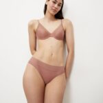 TEMPTING SHEER HIGHLEG TAI Миндальный