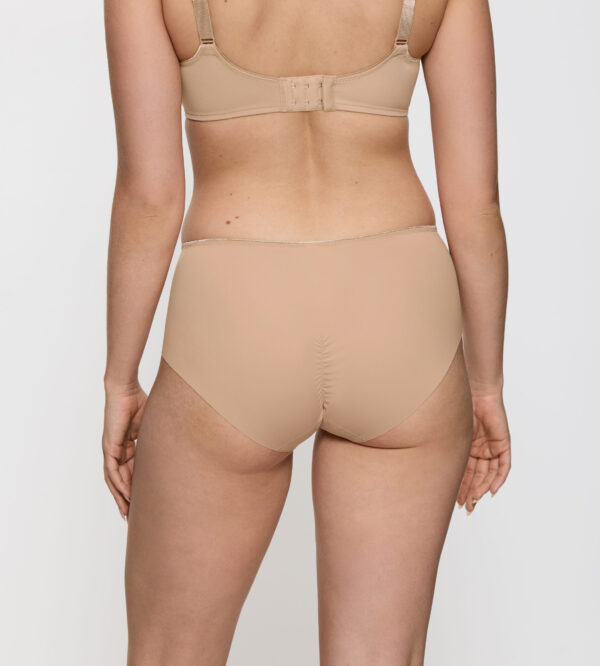 ESSENTIAL MINIMIZER HIPSTER X Телесный