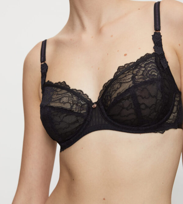 PEONY FLORALE W Черный