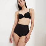MEDIUM SHAPING SERIES HIGHWAIST PANTY Черный
