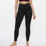 CARDIO RTW HIGH-RISE LEGGINGS Черный