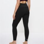 CARDIO RTW HIGH-RISE LEGGINGS Черный