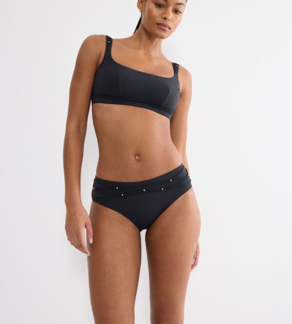 PALINA LOVE BY THE SEA